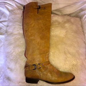 Steve Madden boots distressed leather size 9 roady
